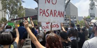 Millones de personas siguen en sus países por falta de medios para migrar, según estudio