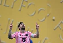 Messi revive al Inter Miami y vence 2-1 al Oporto en Mundial de Clubes