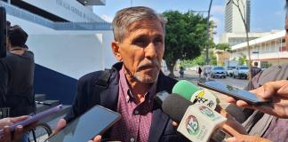 Padre denuncia al IMSS por no brindar atención adecuado a su hijo por cuatro meses
