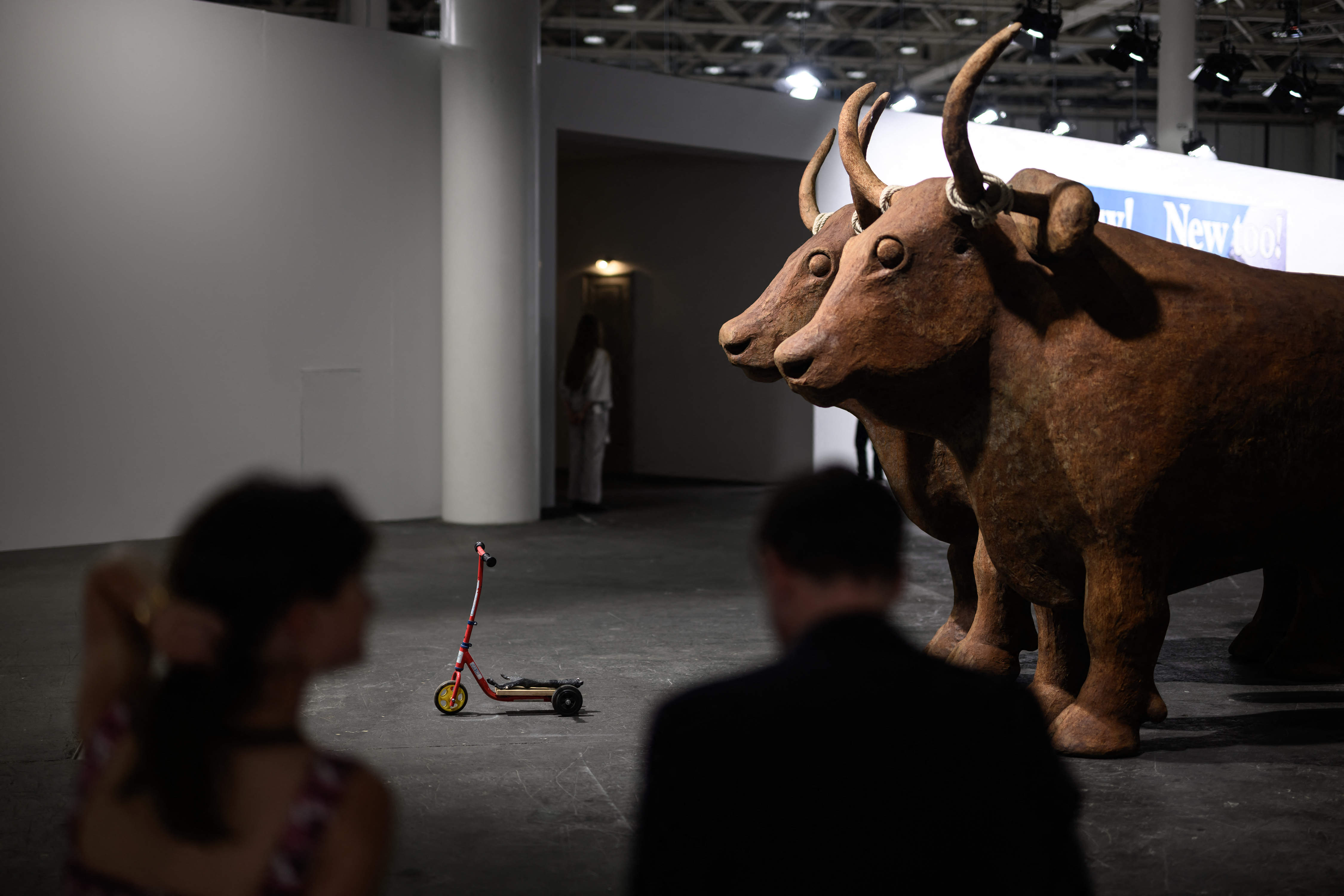 La feria Art Basel refleja el estado agitado del mundo en su nueva edición La feria Art Basel refleja el estado agitado del mundo en su nueva edición