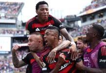 El Flamengo inflige derrota sorpresa al Chelsea; Boca contagia su locura a Miami