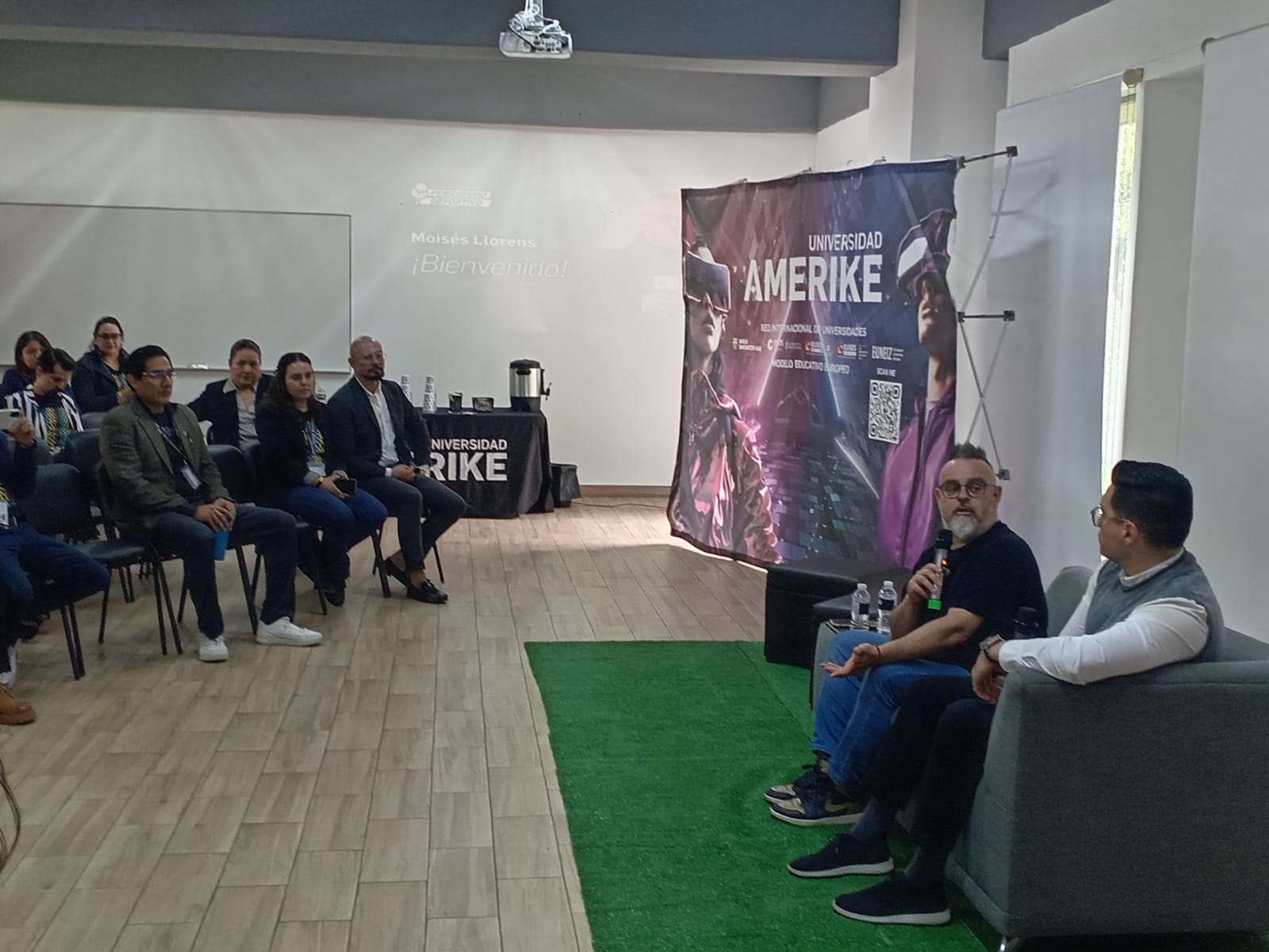 Del estadio a las aulas: ESPN y ex jugadores comparten su visión con alumnos de AMERIKE Del estadio a las aulas: ESPN y ex jugadores comparten su visión con alumnos de AMERIKE