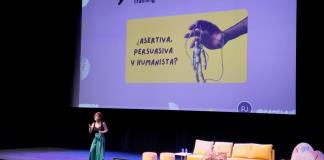 La comunicadora Pamela Jean aborda "la asertividad como clave de la educación"