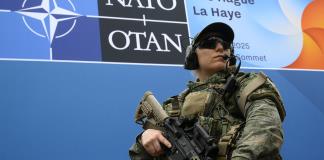 Breve y diplomática: cómo la OTAN trata de complacer a Trump en La Haya