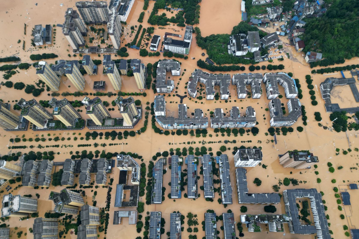 Más de 80.000 evacuados por inundaciones en el suroeste de China Más de 80.000 evacuados por inundaciones en el suroeste de China