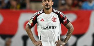 El Flamengo empata 1-1 contra el LAFC y espera al Bayern en octavos