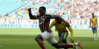 Fluminense avanza a octavos del Mundial de Clubes al empatar 0-0 con Mamelodi