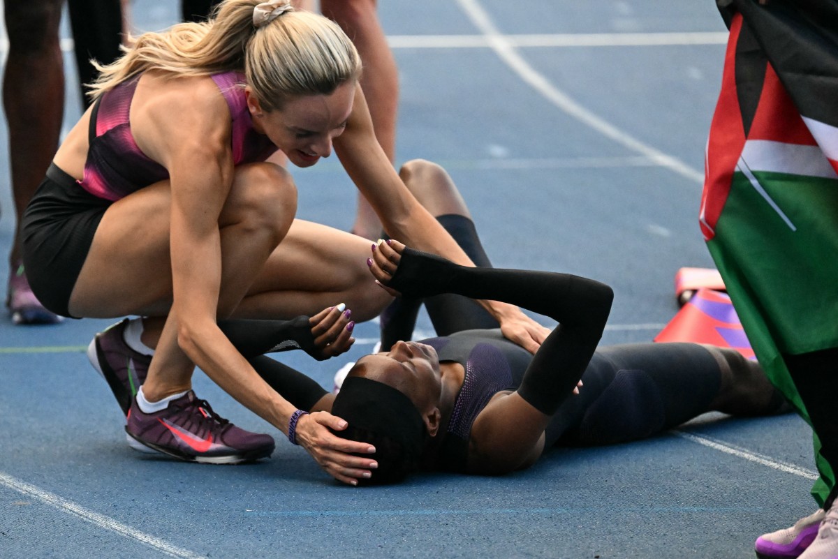 Faith Kipyegon no logra bajar de los cuatro minutos en la milla Faith Kipyegon no logra bajar de los cuatro minutos en la milla