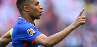 Kylian Mbappé acusa al PSG de acoso moral por apartarlo de la plantilla