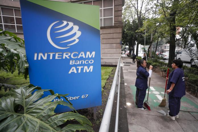 México descarta problemas financieros derivados del veto a bancos por parte de EE.UU. México descarta problemas financieros derivados del veto a bancos por parte de EE.UU.