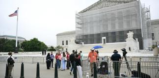 La Corte Suprema de EEUU limita el poder de jueces para bloquear decisiones de Trump
