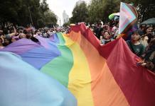 Marcha del Orgullo en México exige justicia para trans, migrantes y desaparecidos