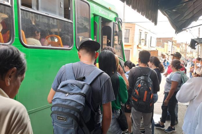 Pésimo servicio en la ruta Prepa-Cañada con el cambio a “Ruta Empresa”
