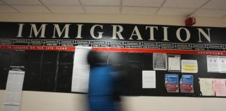 Administración de Trump demanda a Los Ángeles por políticas de protección a inmigrantes