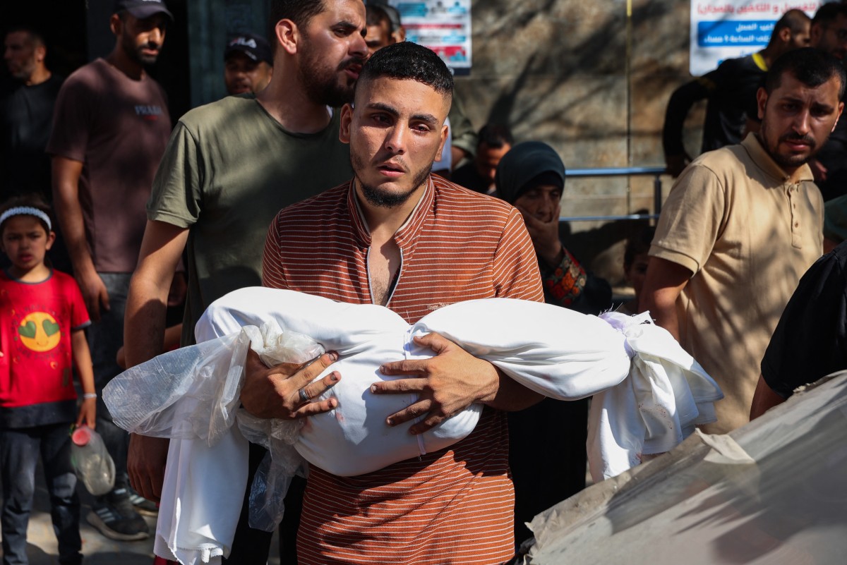 La Defensa Civil de Gaza reporta más de 50 muertos en operaciones militares israelíes La Defensa Civil de Gaza reporta más de 50 muertos en operaciones militares israelíes
