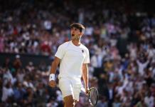 Alcaraz pasó apuros en caluroso debut de Wimbledon