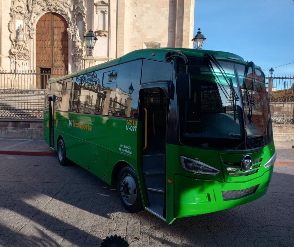 Pésimo servicio en la ruta Prepa-Cañada con el cambio a “Ruta Empresa” Pésimo servicio en la ruta Prepa-Cañada con el cambio a “Ruta Empresa”