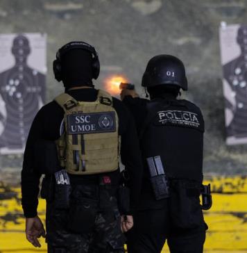 México prepara primera célula policial femenil de élite para enfrentar misiones de alto riesgo