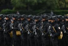 Las autoridades capturan a tres personas que trasladaban cocaína en una aeronave