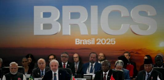 Tras amenazas de Trump a BRICS, China y Rusia buscan calmar los ánimos