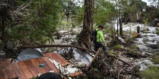 Más de 80 muertes por inundaciones en Texas, campamento confirma 27 víctimas