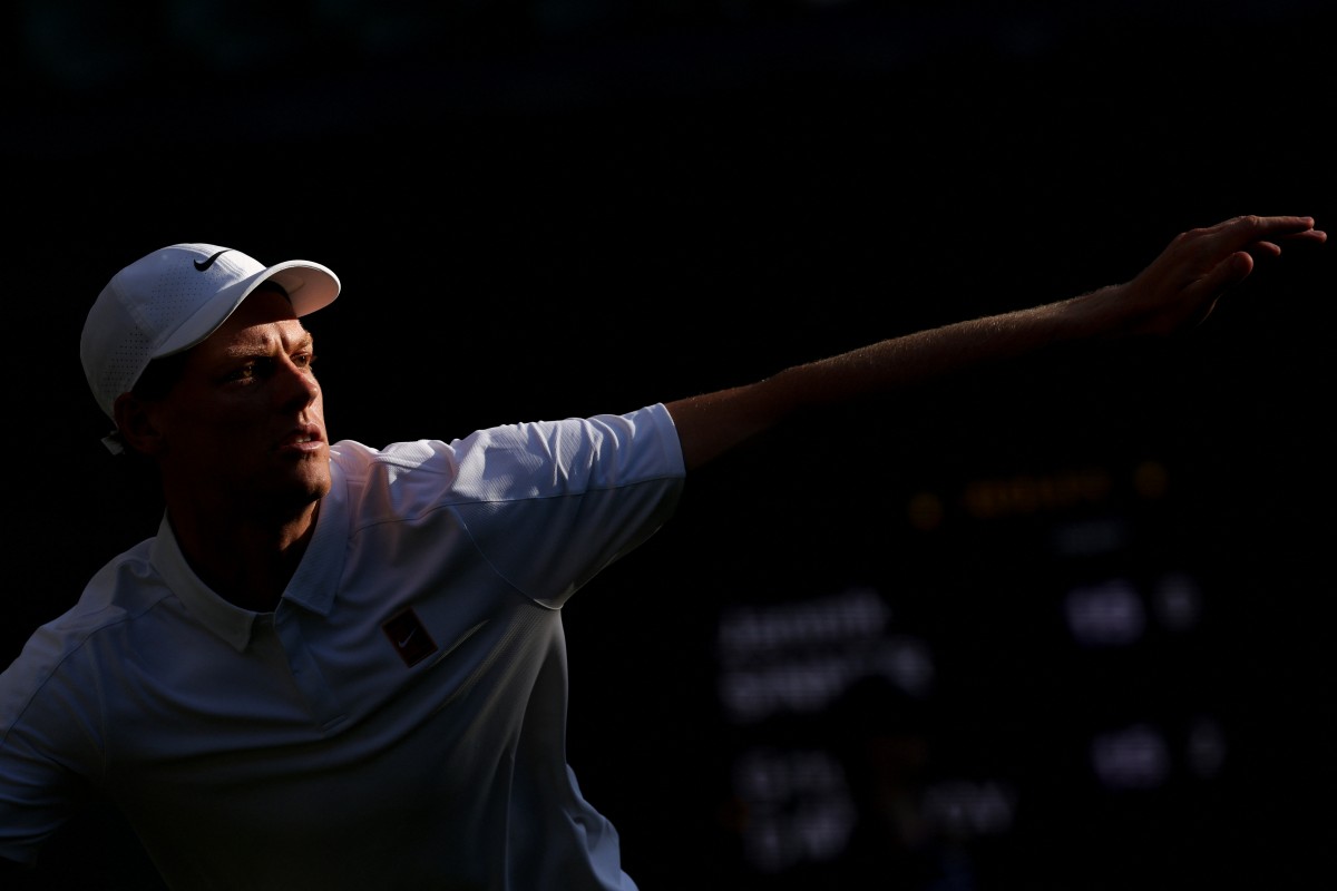 Alcaraz derrota a Fritz y alcanza su tercera final consecutiva en Wimbledon Alcaraz derrota a Fritz y alcanza su tercera final consecutiva en Wimbledon