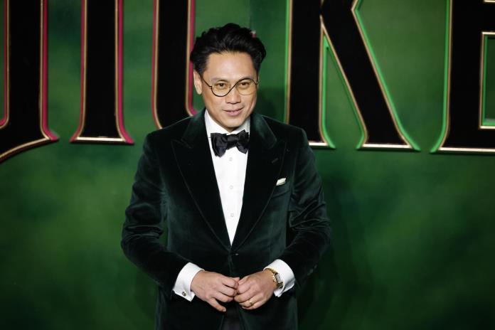 Jon M. Chu, director de Wicked, dirigirá la película de acción real de Hot Wheels