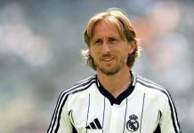 Allegri aspira a devolver a Milan a la Champions y anuncia llegada de Modric en agosto
