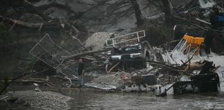 Cómo chocaron la geografía, el clima y fallos de políticas en las inundaciones en Texas