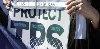 La cruzada de Trump contra el TPS genera temor y confusión sobre cuál país será el próximo