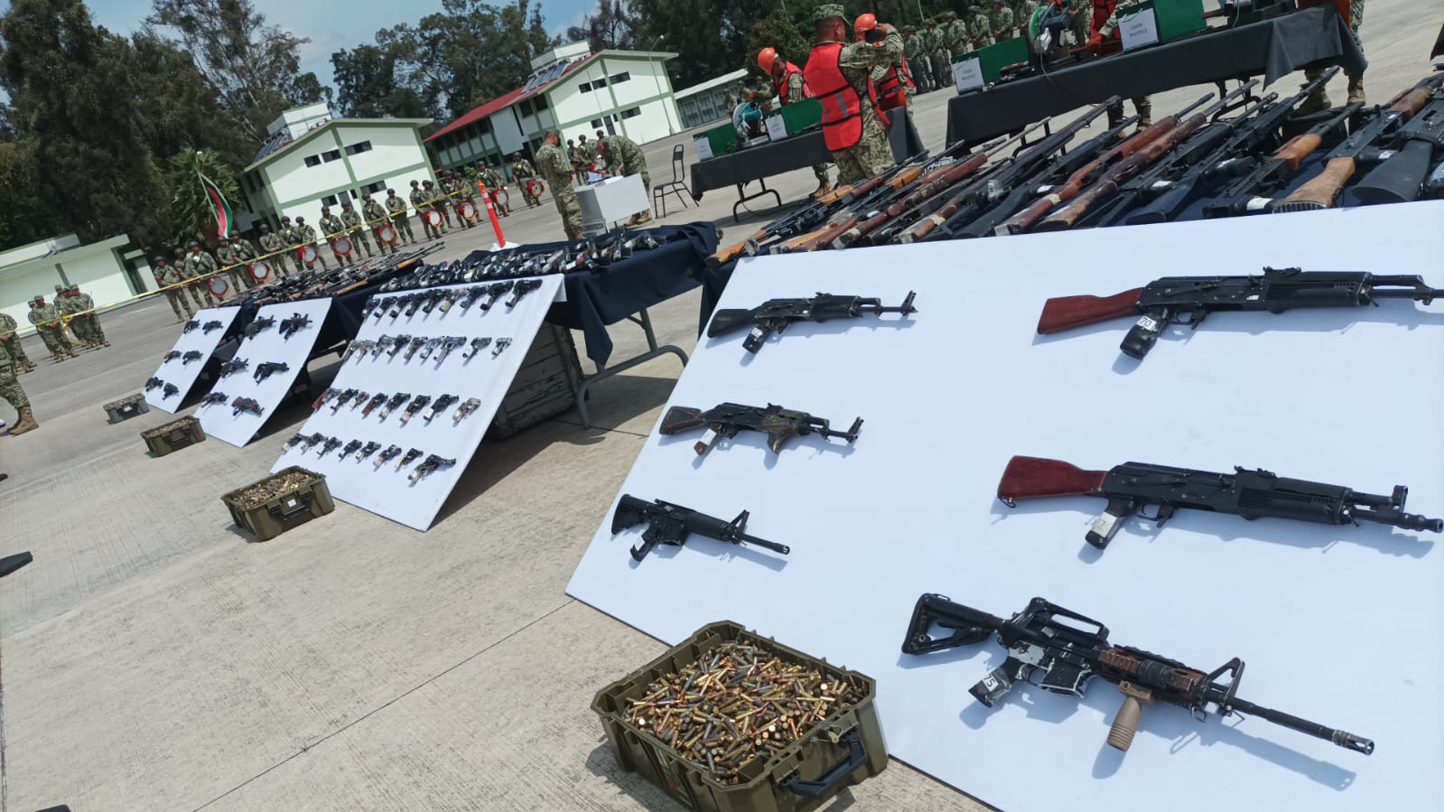 Destruyen más de 600 armas aseguradas en Jalisco; gobierno llama a reforzar colaboración en seguridad Destruyen más de 600 armas aseguradas en Jalisco; gobierno llama a reforzar colaboración en seguridad