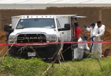 Voluntarios encuentran decenas de bolsas más con restos humanos en Zapopan