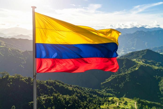 Colombia y EEUU dan por terminada su crisis diplomática Colombia y EEUU dan por terminada su crisis diplomática