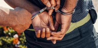 Autoridades detienen en México a nueve personas, una con orden de captura en EE.UU.