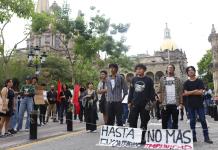 Universitarios exigen la identificación de los cuerpos hallados en Zapopan