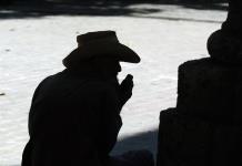 Sentirse solo combinado con un deterioro auditivo lleva a un rápido declive cognitivo