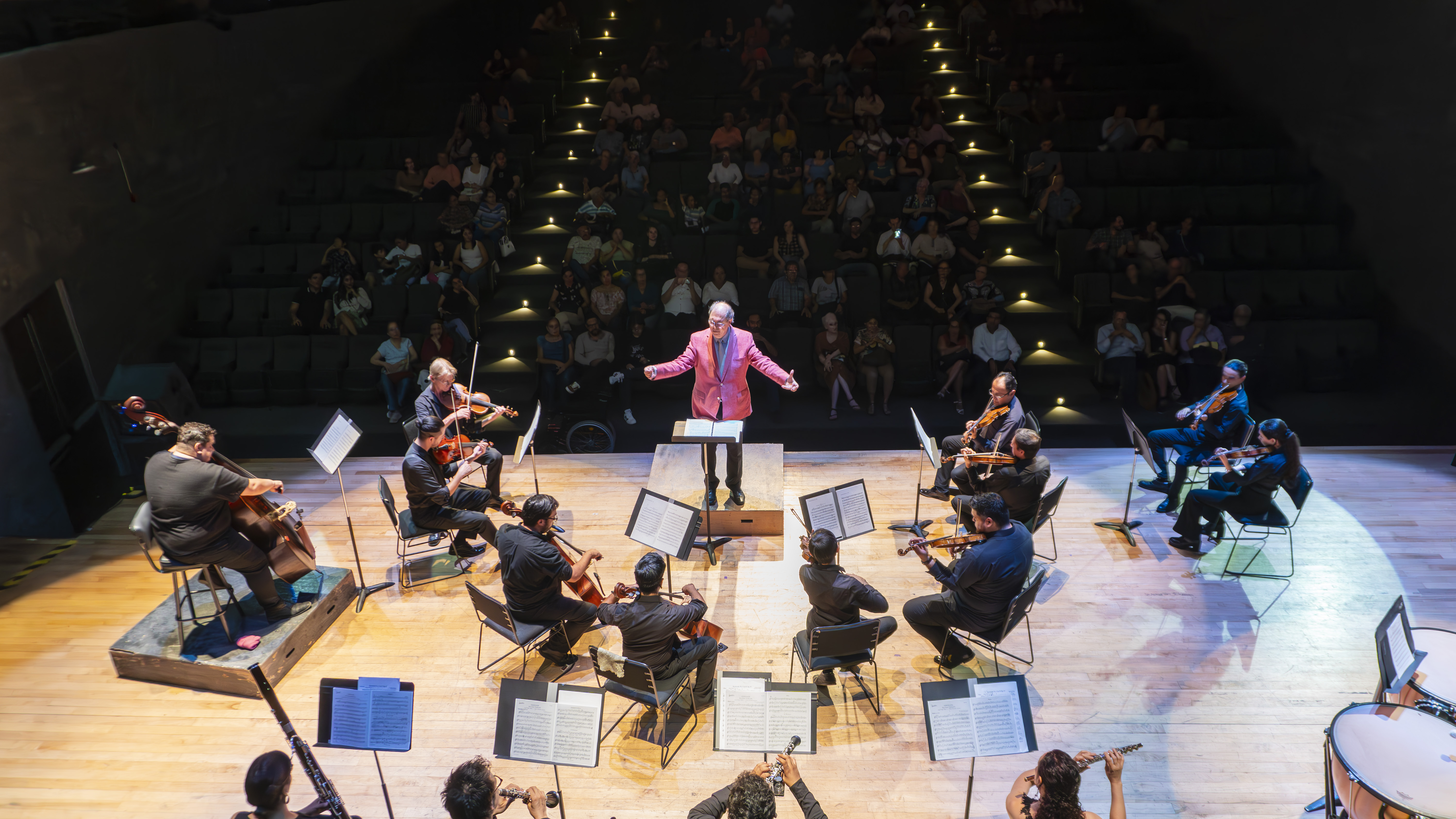 Bajo la batuta de Guillermo Salvador, la Orquesta de Cámara de Zapopan celebrará su 9º aniversario Bajo la batuta de Guillermo Salvador, la Orquesta de Cámara de Zapopan celebrará su 9º aniversario