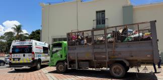 Retiran pertenencias y animales a personas en situación de calle en el atrio El Sagrario
