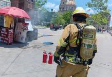 Incendio en registro de la CFE provoca evacuación en el Centro de Guadalajara