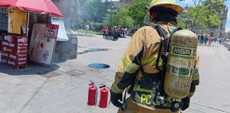Incendio en registro de la CFE provoca evacuación en el Centro de Guadalajara