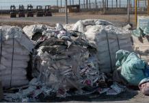La ayuda alimentaria se descompone bajo el sol mientras la hambruna persiste en Gaza