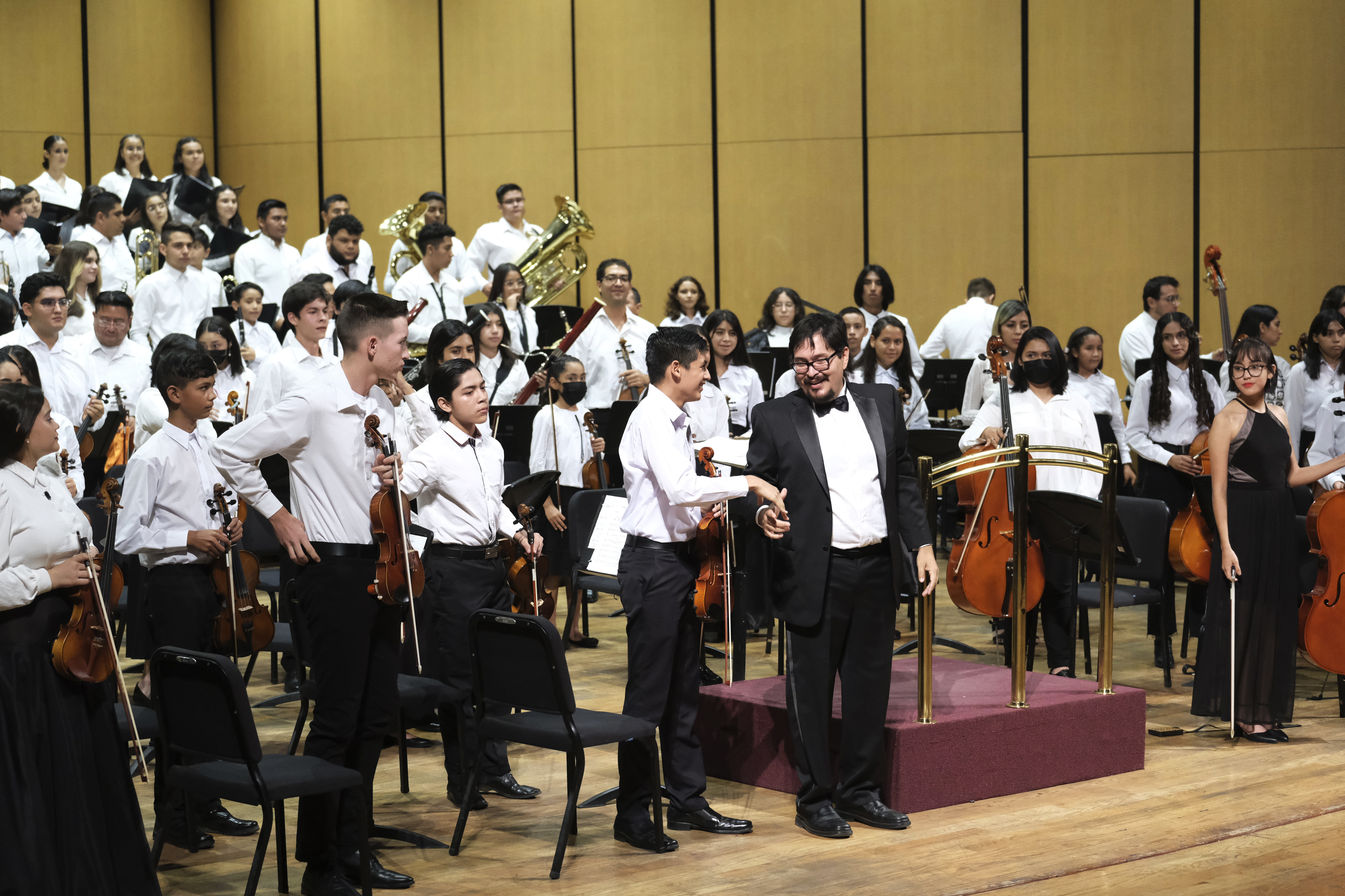 Anuncian la expansión del programa “ECOS, Música para la paz” con nuevos núcleos y orquesta infantil
