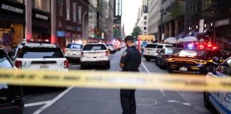 Un hombre mata a tiros a cuatro personas en un rascacielos en Nueva York