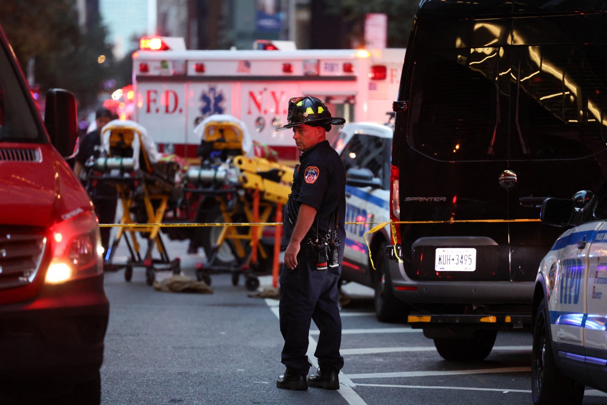 Un hombre mata a tiros a cuatro personas en un rascacielos en Nueva York Un hombre mata a tiros a cuatro personas en un rascacielos en Nueva York