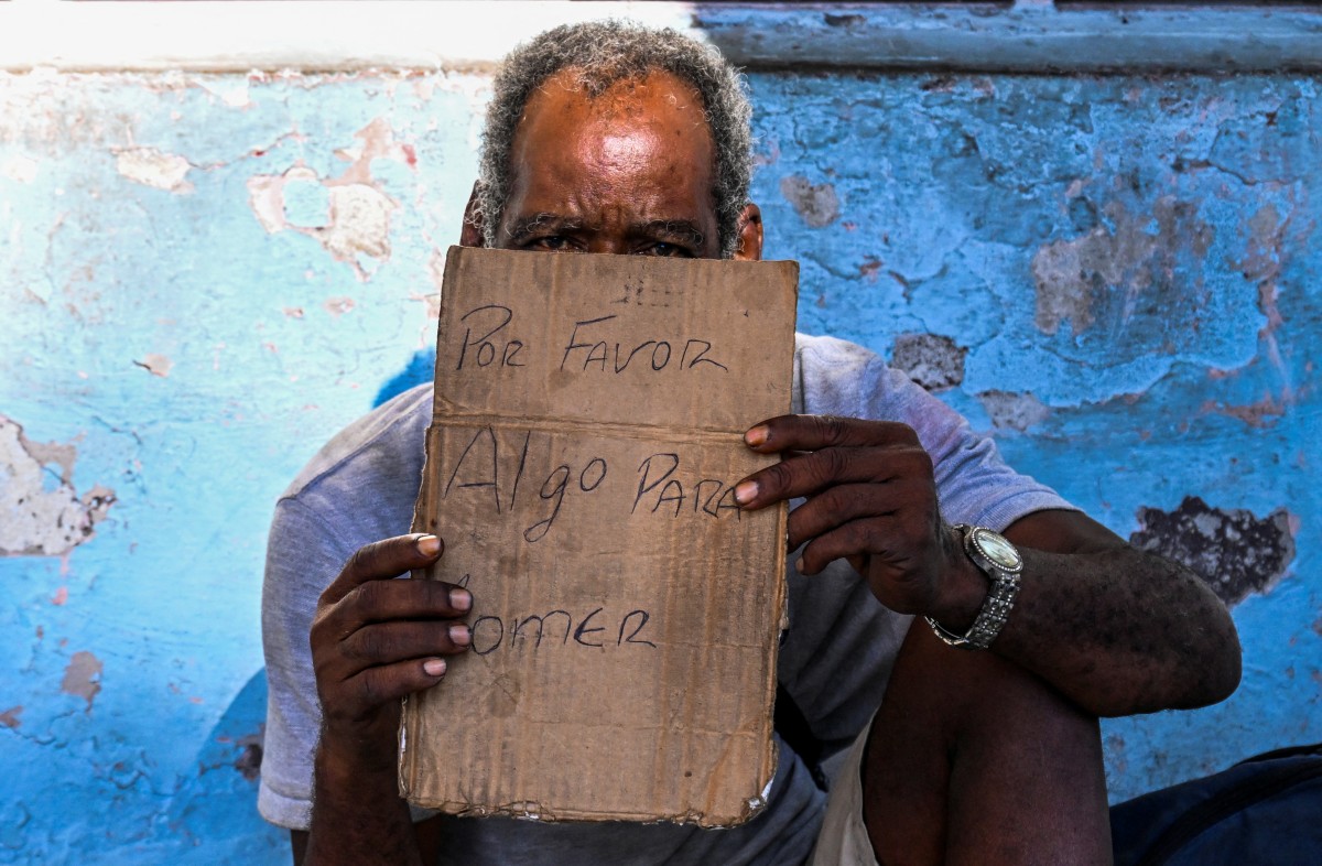 Por favor, algo para comer: en Cuba aumenta la indigencia