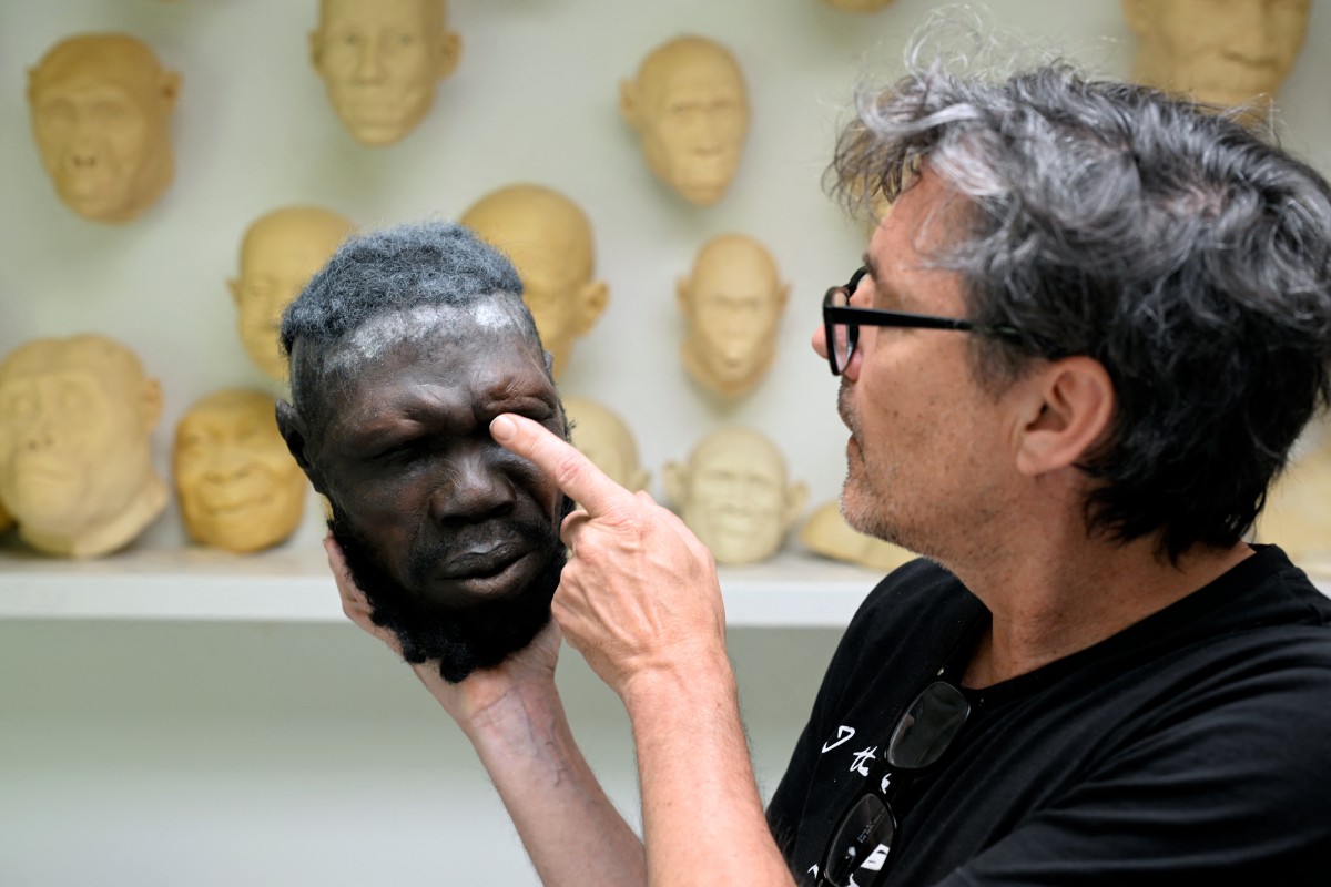 Artistas y científicos reproducen el rostro de una mujer prehistórica Artistas y científicos reproducen el rostro de una mujer prehistórica