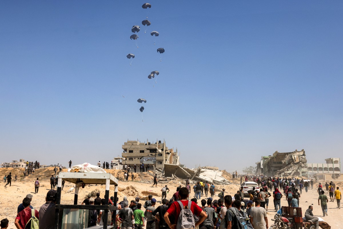 Gaza, visto desde el cielo es un territorio sumido en la oscuridad