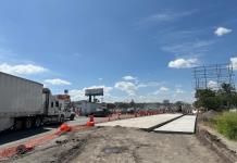 Miles sufren caos vial en Carretera Chapala; obras de carriles laterales concluirán en agosto