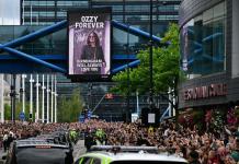 Ultimo adiós de miles de fans a Ozzy Osbourne en Birmingham