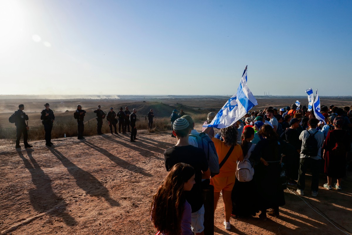 ¡Nuestra para siempre!: colonos israelíes marchan por un retorno a Gaza ¡Nuestra para siempre!: colonos israelíes marchan por un retorno a Gaza